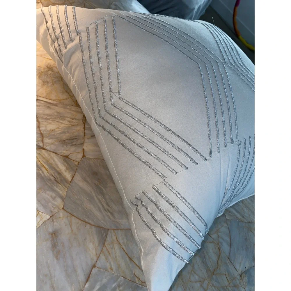 Vince Camuto 18x18 White Silver Geometric Metallic Embroidered Throw Pillow